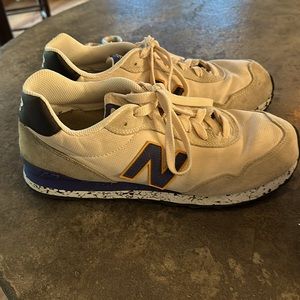 GREAT SHOES SIZE 11.5 DECENT CONDITION